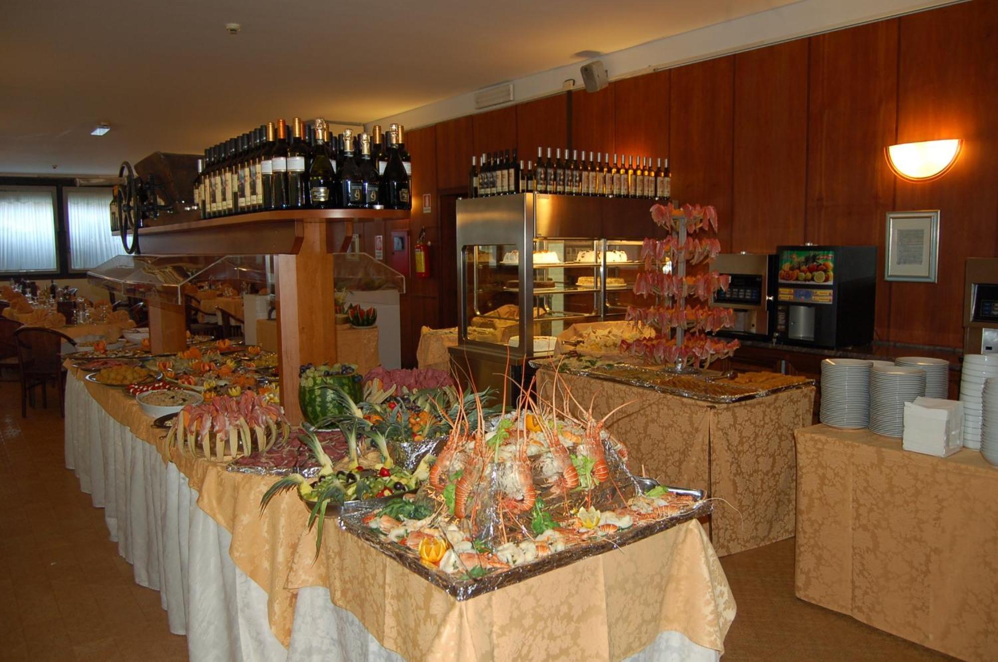Hotel Leonardo Da Vinci Wellness Spa Bibione Exteriér fotografie