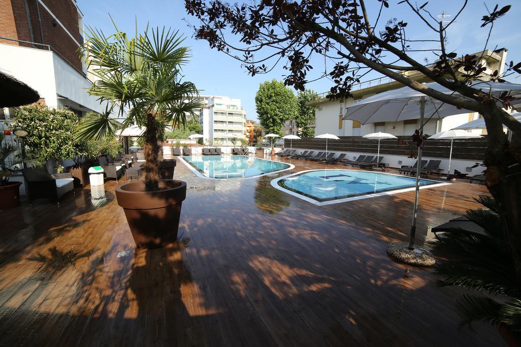 Hotel Leonardo Da Vinci Wellness Spa Bibione Exteriér fotografie